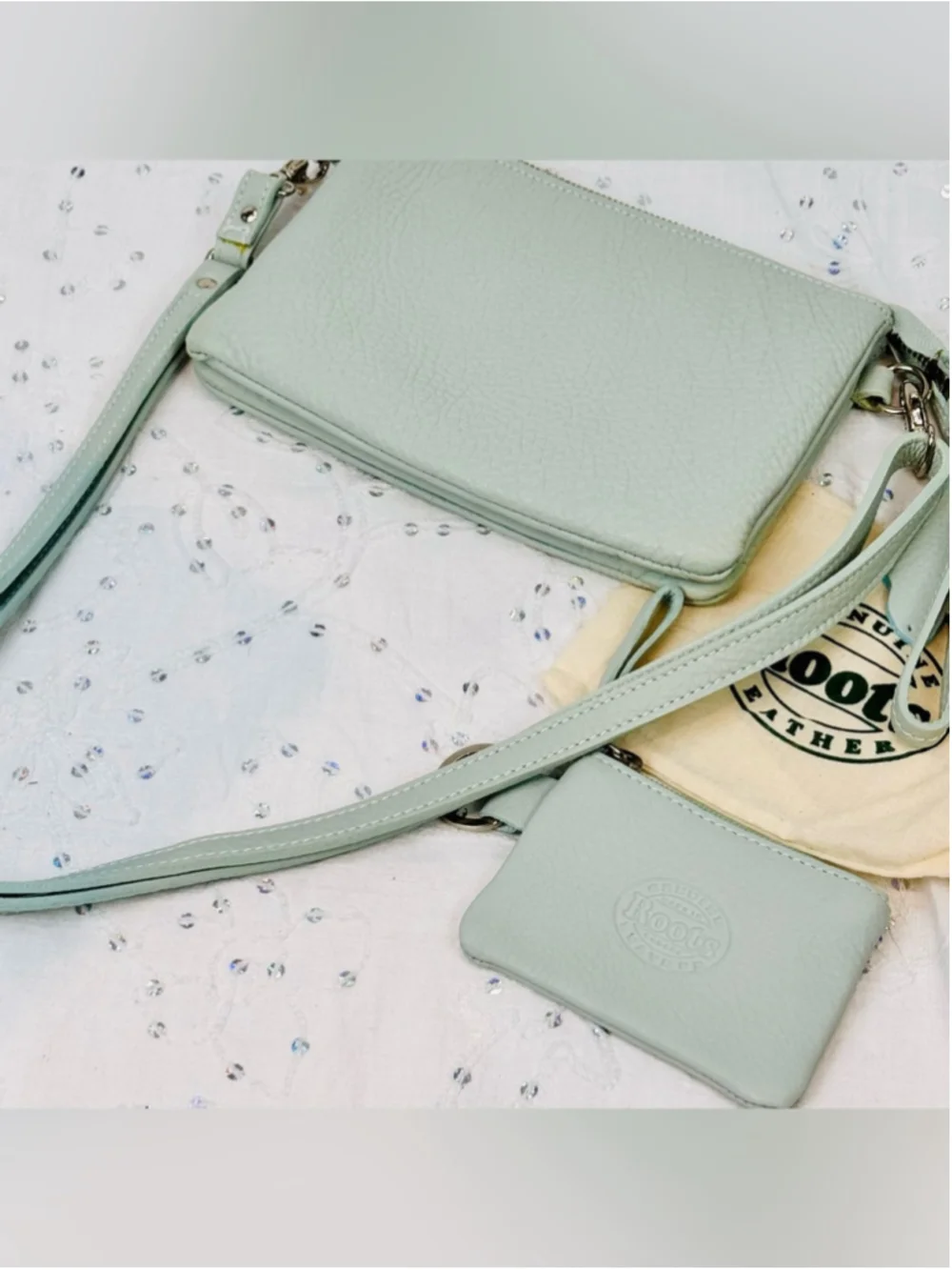 Roots Twinsie Bag 2.0 Cloud Leather Crossbody + Matching Coin Pouch NWOT